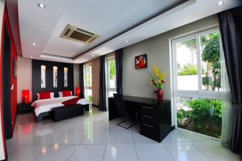 House in Pattaya, Thailand 5 bedrooms № 9121 - photo 17