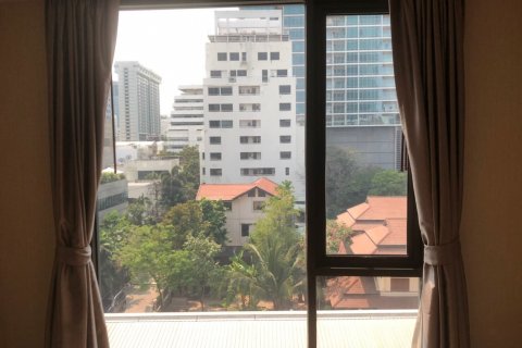 Condo in Bangkok, Thailand, 2 bedrooms  № 6716 - photo 3