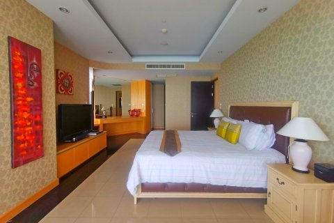 Condo in Pattaya, Thailand, 3 bedrooms  № 9008 - photo 18