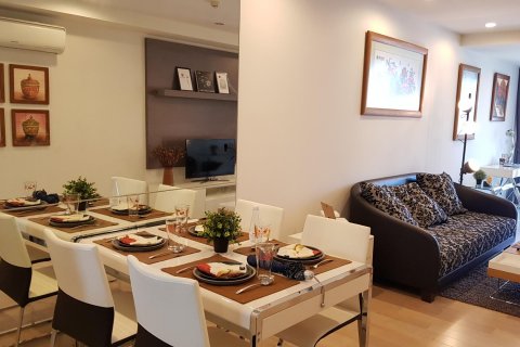 Condo in Bangkok, Thailand, 1 bedroom  № 12676 - photo 1