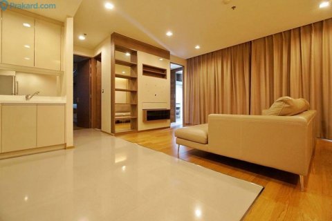 Condo in Bangkok, Thailand, 2 bedrooms  № 12492 - photo 1