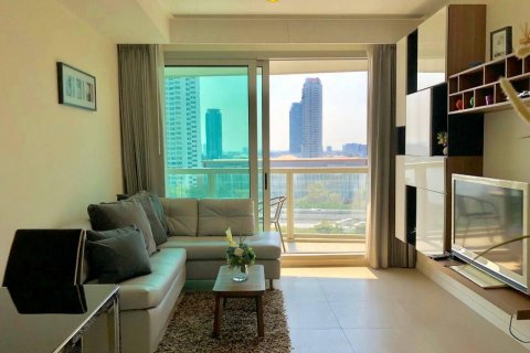 Condo in Bangkok, Thailand, 1 bedroom  № 15516 - photo 1