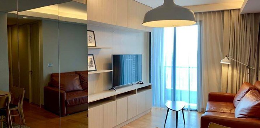 Condo in Bangkok, Thailand, 2 bedrooms  № 12360