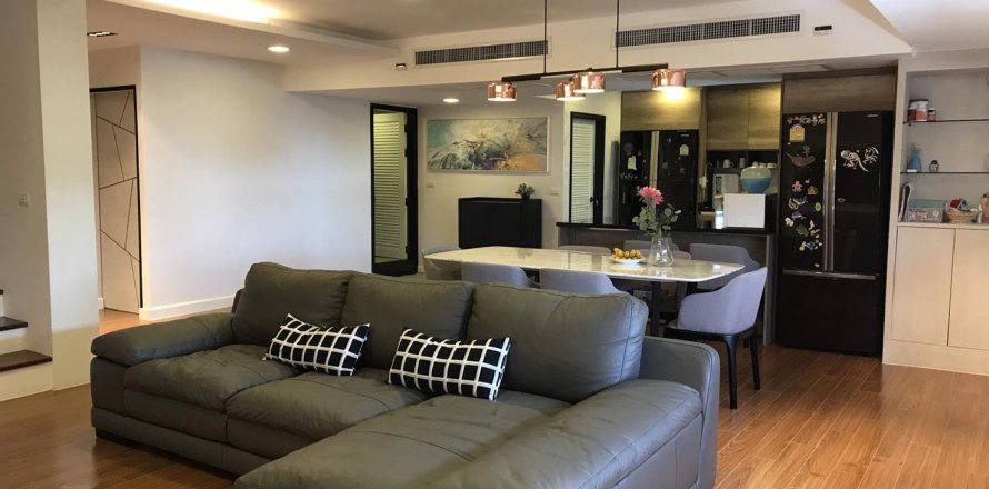 Condo in Bangkok, Thailand, 3 bedrooms  № 14395