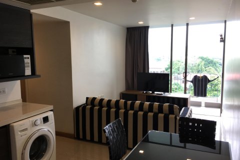 Condo in Bangkok, Thailand, 2 bedrooms  № 12005 - photo 1