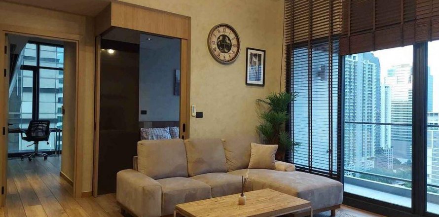 Condo in Bangkok, Thailand, 2 bedrooms  № 11588