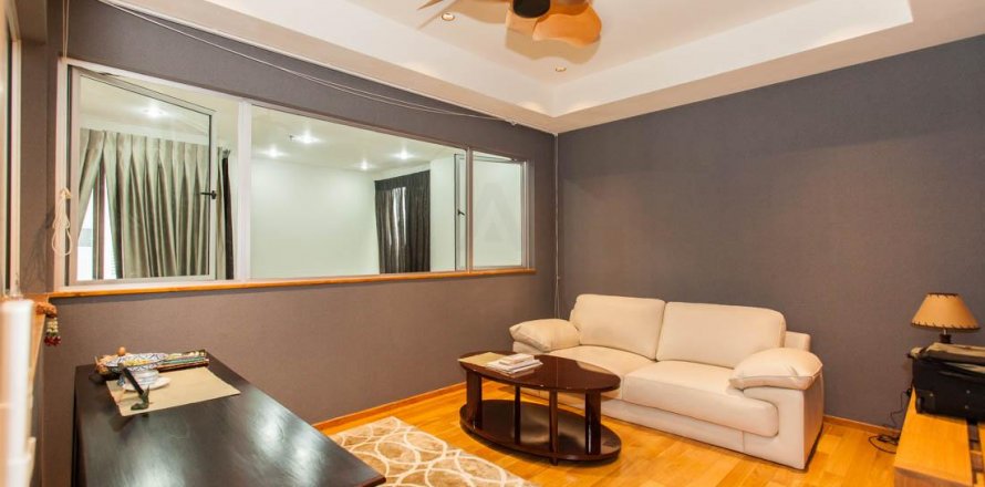 Condo in Bangkok, Thailand, 1 bedroom  № 12437