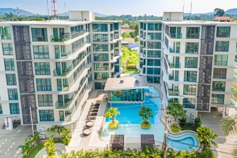 Condo in Bang Sare, Thailand, 2 bedrooms  № 10799 - photo 1