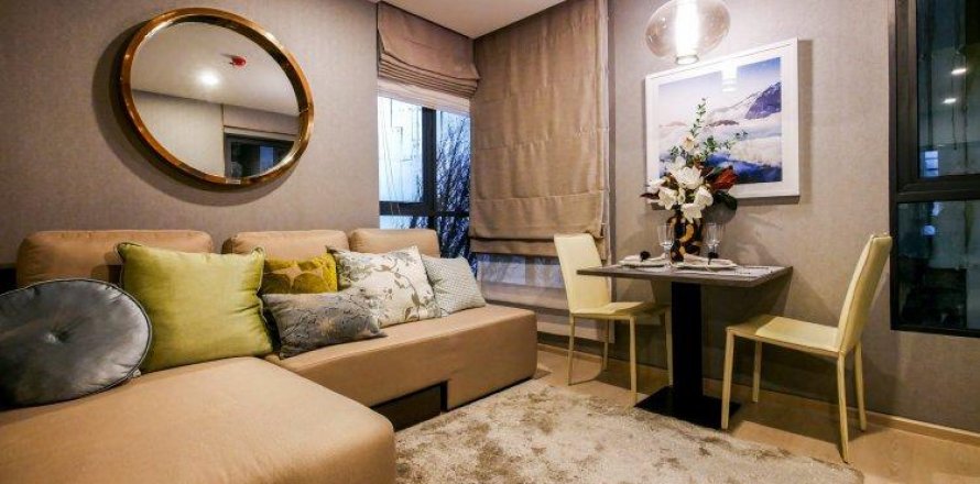 Condo in Bangkok, Thailand, 1 bedroom  № 13474