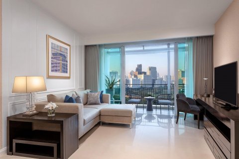 Condo in Bangkok, Thailand, 1 bedroom  № 12110 - photo 1