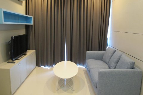 Condo in Bangkok, Thailand, 1 bedroom  № 14192 - photo 1