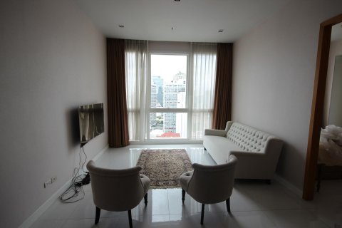 Condo in Bangkok, Thailand, 2 bedrooms  № 11980 - photo 1