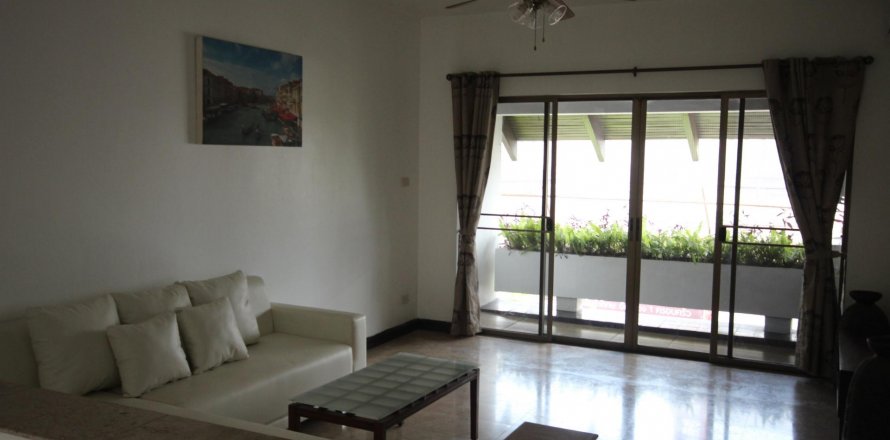 House in Bangkok, Thailand 3 bedrooms № 14111