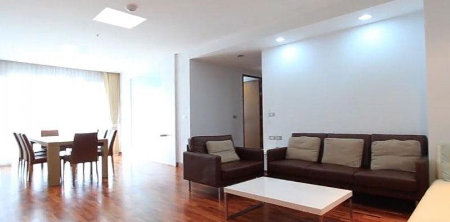 Condo in Bangkok, Thailand, 3 bedrooms  № 12327