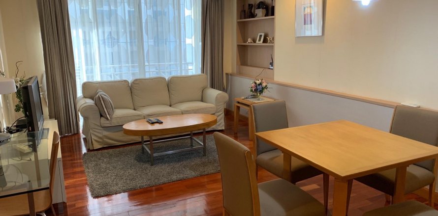 Condo in Bangkok, Thailand, 2 bedrooms  № 12968