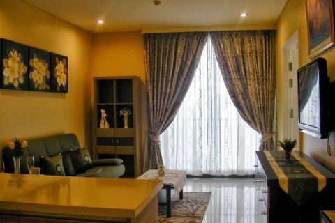 Condo in Bangkok, Thailand, 1 bedroom  № 13938 - photo 1