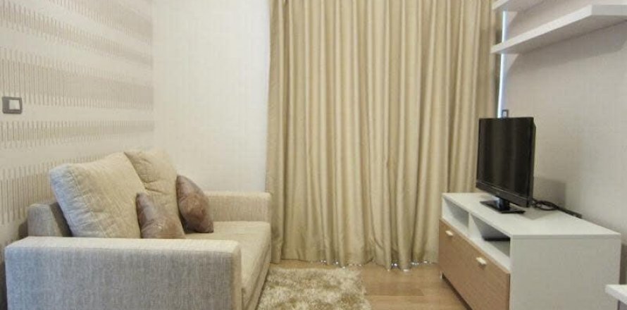 Condo in Bangkok, Thailand, 1 bedroom  № 13144