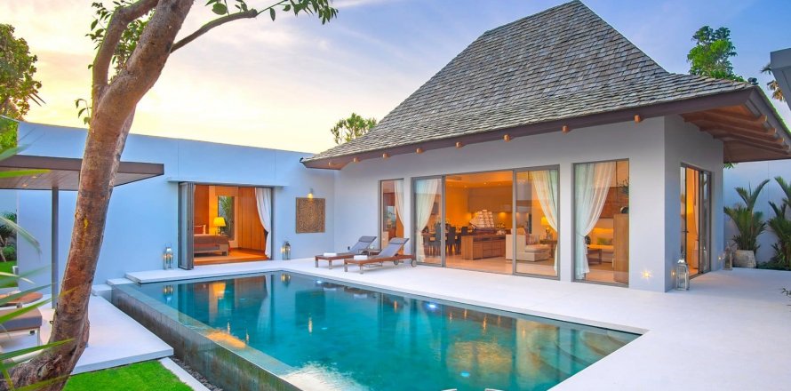 Villa in Phuket, Thailand 4 bedrooms in Anchan Tropicana № 28236