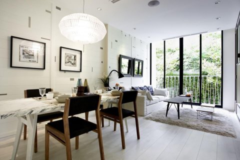 Condo in Bangkok, Thailand, 1 bedroom  № 12814 - photo 1