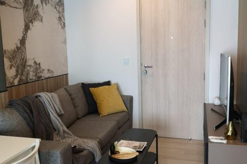 Condo in Bangkok, Thailand, 1 bedroom  № 15417 - photo 1