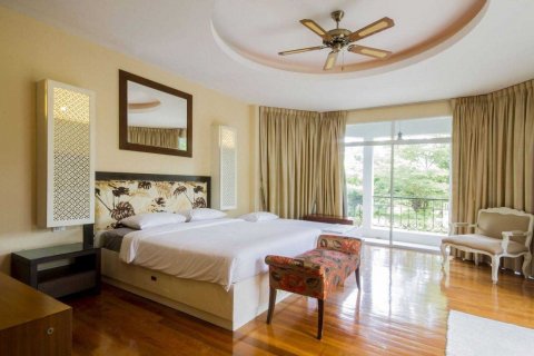 House in Pattaya, Thailand 7 bedrooms № 10802 - photo 13