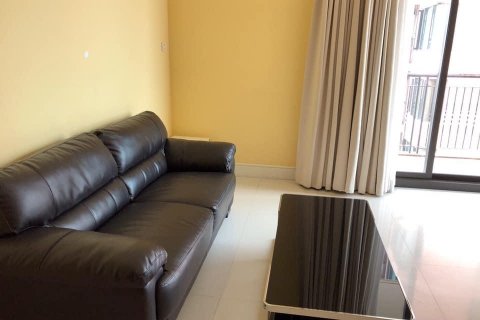 Condo in Bangkok, Thailand, 2 bedrooms  № 12764 - photo 1