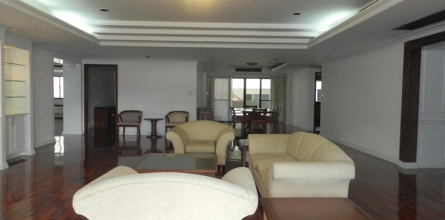 Condo in Bangkok, Thailand, 4 bedrooms  № 14664