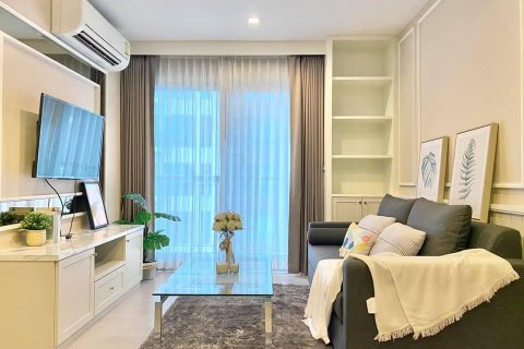 Condo in Bangkok, Thailand, 2 bedrooms  № 12067 - photo 1