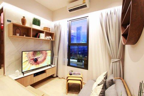 Condo in Bangkok, Thailand, 2 bedrooms  № 14242 - photo 1