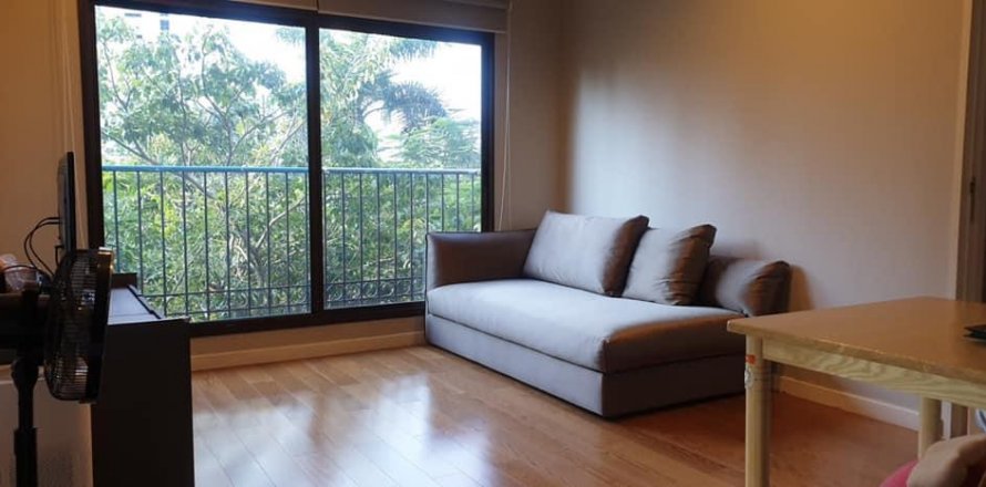 Condo in Bangkok, Thailand, 1 bedroom  № 13077