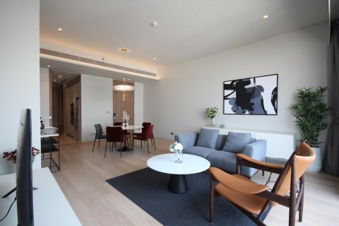 Condo in Bangkok, Thailand, 2 bedrooms  № 12208 - photo 1