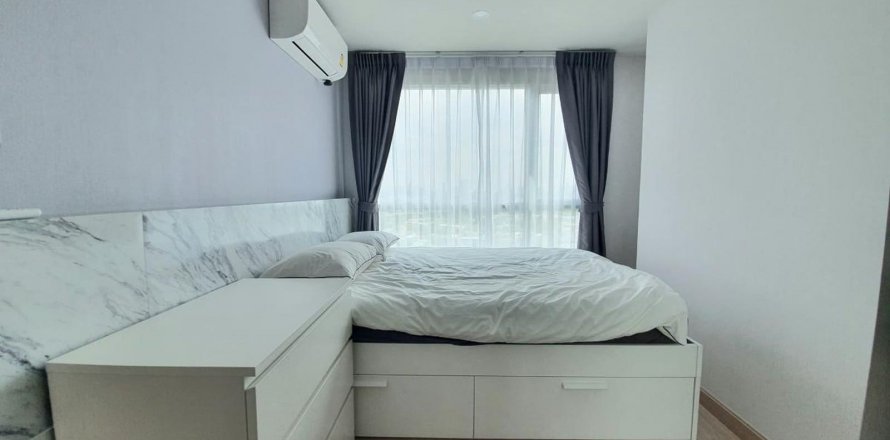 Condo in Bangkok, Thailand, 1 bedroom in LUMPINI SELECTED SUTTHISAN - SAPHANKWAI  № 10821