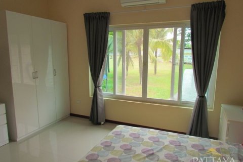 House in Pattaya, Thailand 3 bedrooms № 21254 - photo 22