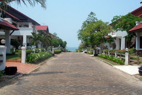 House in Pattaya, Thailand 3 bedrooms № 23006 - photo 1