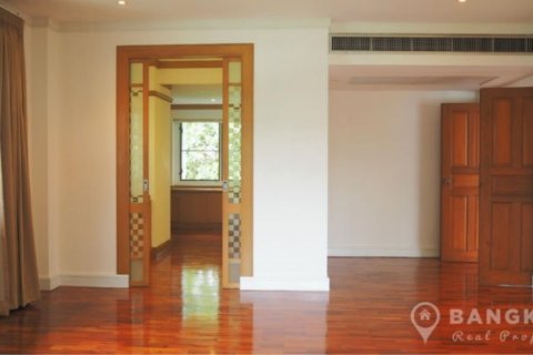 House in Bang Phli Yai, Thailand 4 bedrooms № 19438 - photo 13