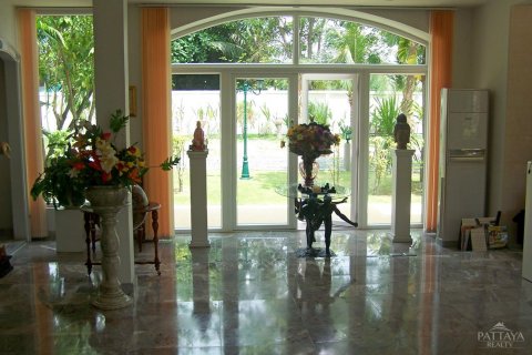 House in Pattaya, Thailand 5 bedrooms № 22825 - photo 6