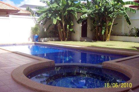 House in Pattaya, Thailand 4 bedrooms № 22974 - photo 5