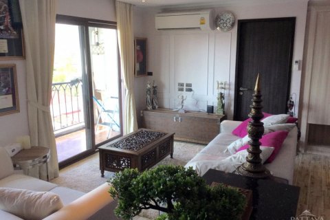 Condo on Jomtien Beach, Pattaya, Thailand, 2 bedrooms  № 20361 - photo 7