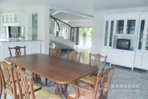 House in Bang Kaeo, Thailand 5 bedrooms № 19398 - photo 6
