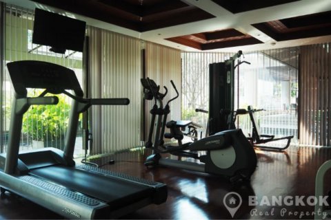 Condo in Watthana, Bangkok, Thailand, 3 bedrooms  № 19462 - photo 23