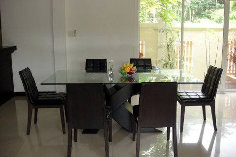 House in Pattaya, Thailand 3 bedrooms № 23273 - photo 1