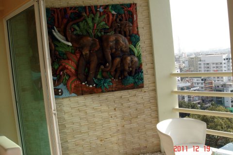 Condo in Pattaya, Thailand, 1 bedroom  № 23062 - photo 1