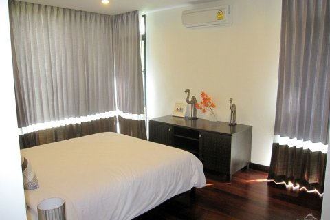 House in Pattaya, Thailand 4 bedrooms № 23289 - photo 12