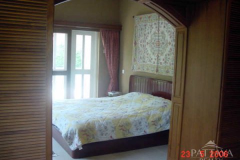 House in Pattaya, Thailand 3 bedrooms № 22621 - photo 9