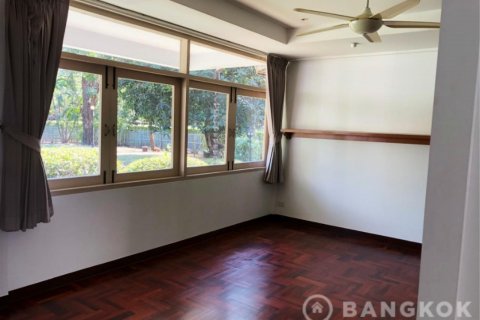 House in Bangkok, Thailand 3 bedrooms № 19415 - photo 7