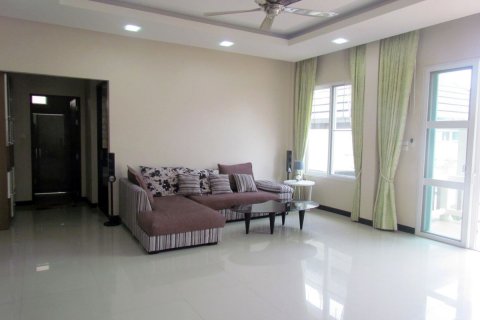 House in Pattaya, Thailand 3 bedrooms № 20273 - photo 11