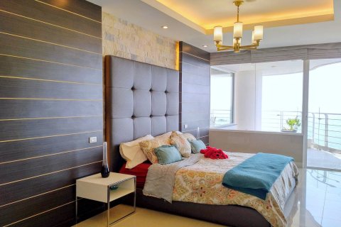 Condo in Pattaya, Thailand, 4 bedrooms  № 21790 - photo 5