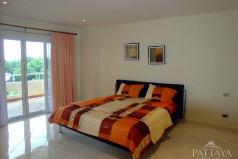 Condo in Pattaya, Thailand, 2 bedrooms  № 24038 - photo 6