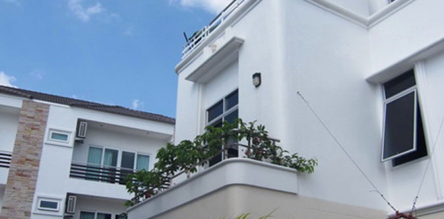 House in Pattaya, Thailand 3 bedrooms № 22802