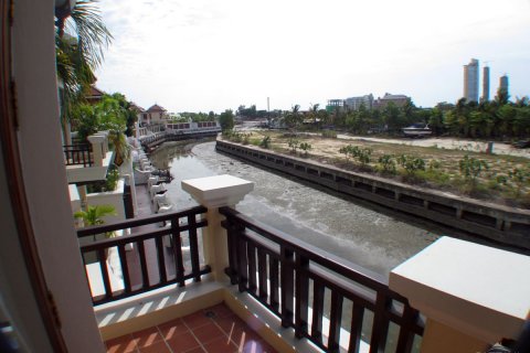 House in Pattaya, Thailand 4 bedrooms № 23444 - photo 21